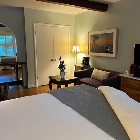 Carmel Garden Inn Zewnętrze zdjęcie