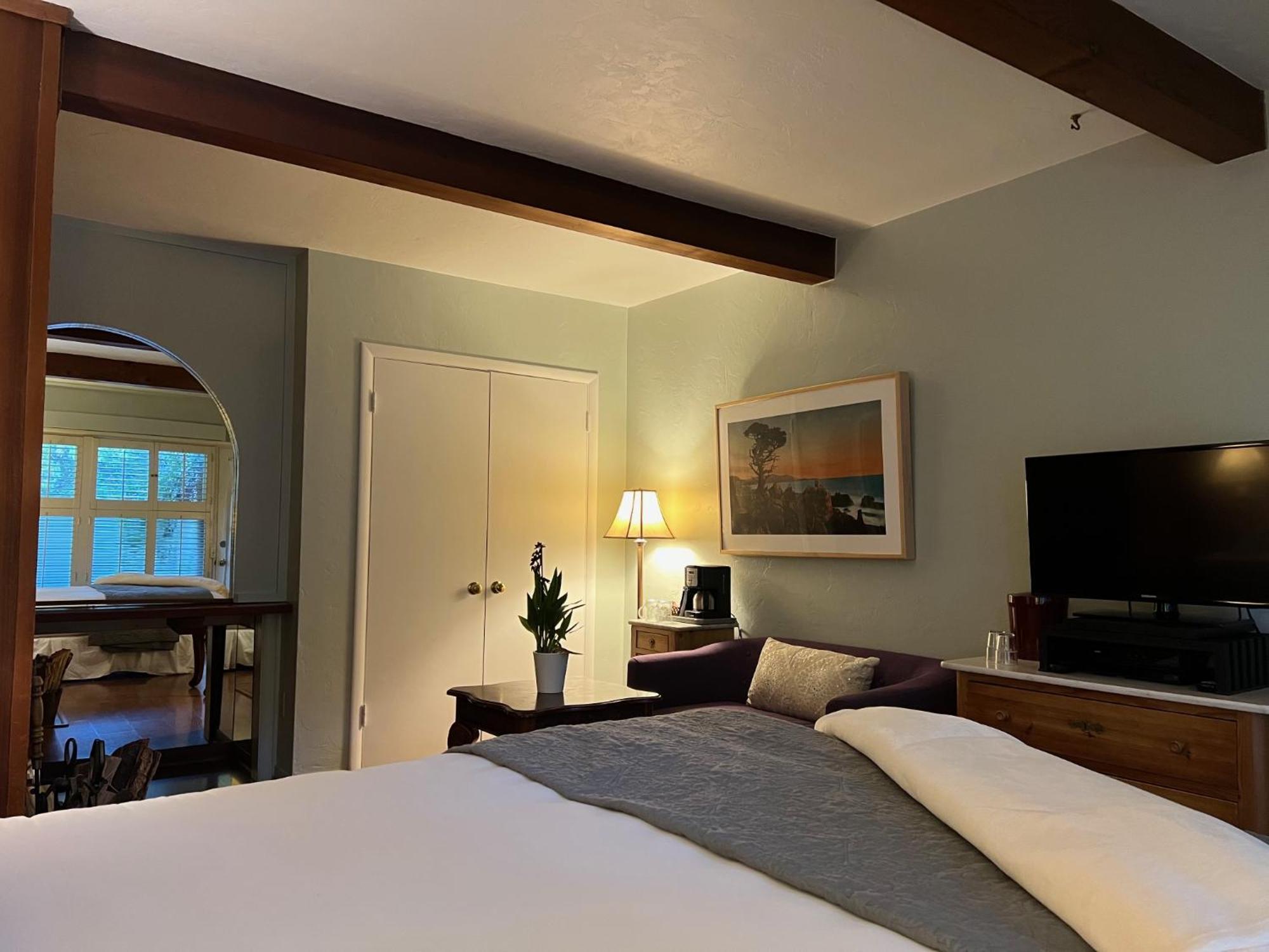 Carmel Garden Inn Zewnętrze zdjęcie