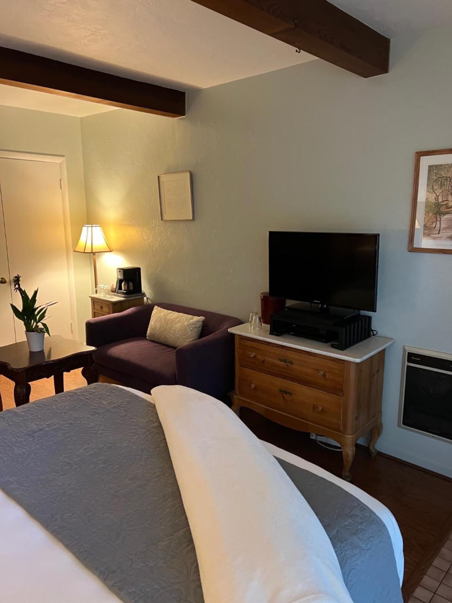 Carmel Garden Inn Zewnętrze zdjęcie