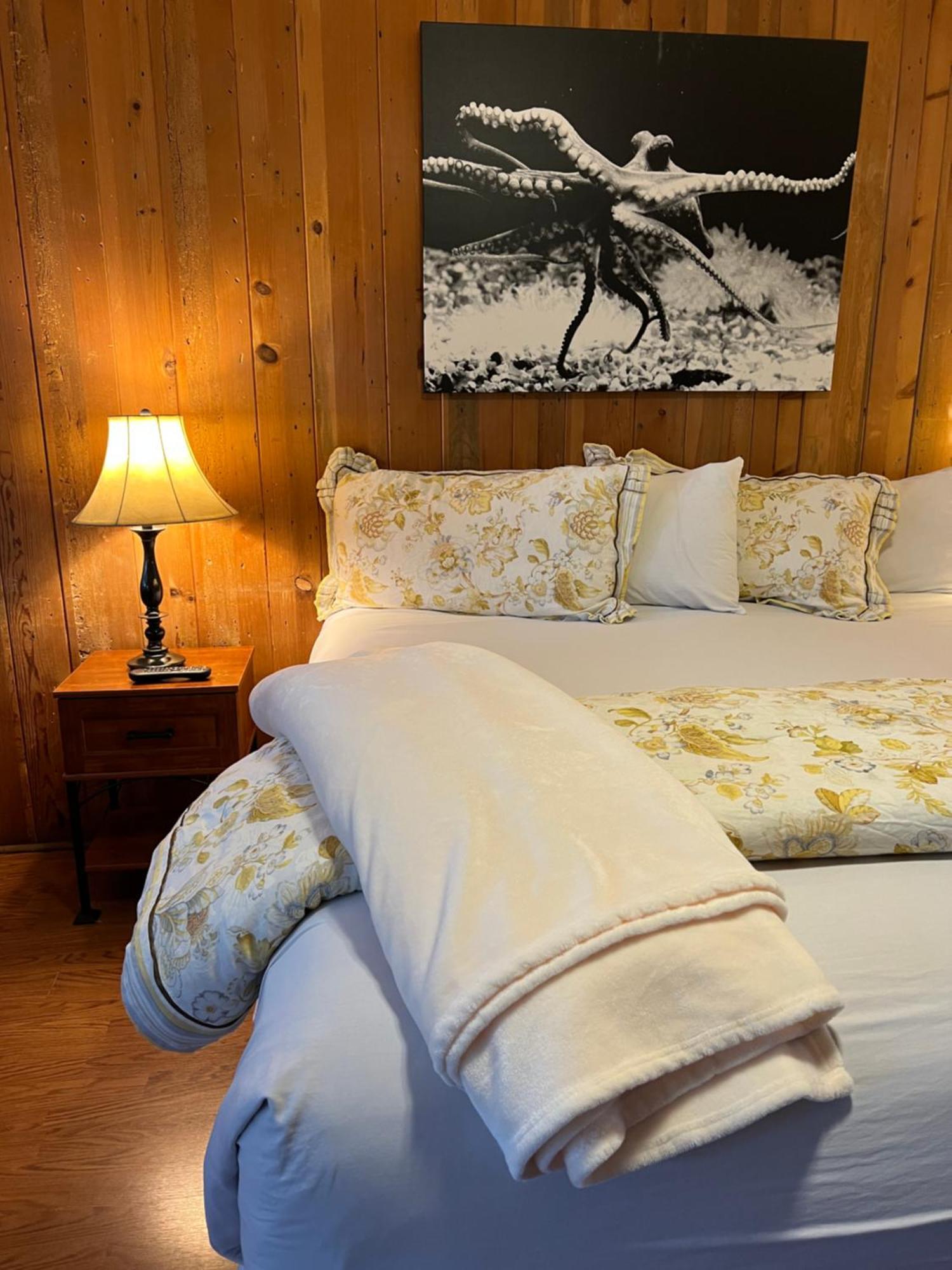 Carmel Garden Inn Zewnętrze zdjęcie