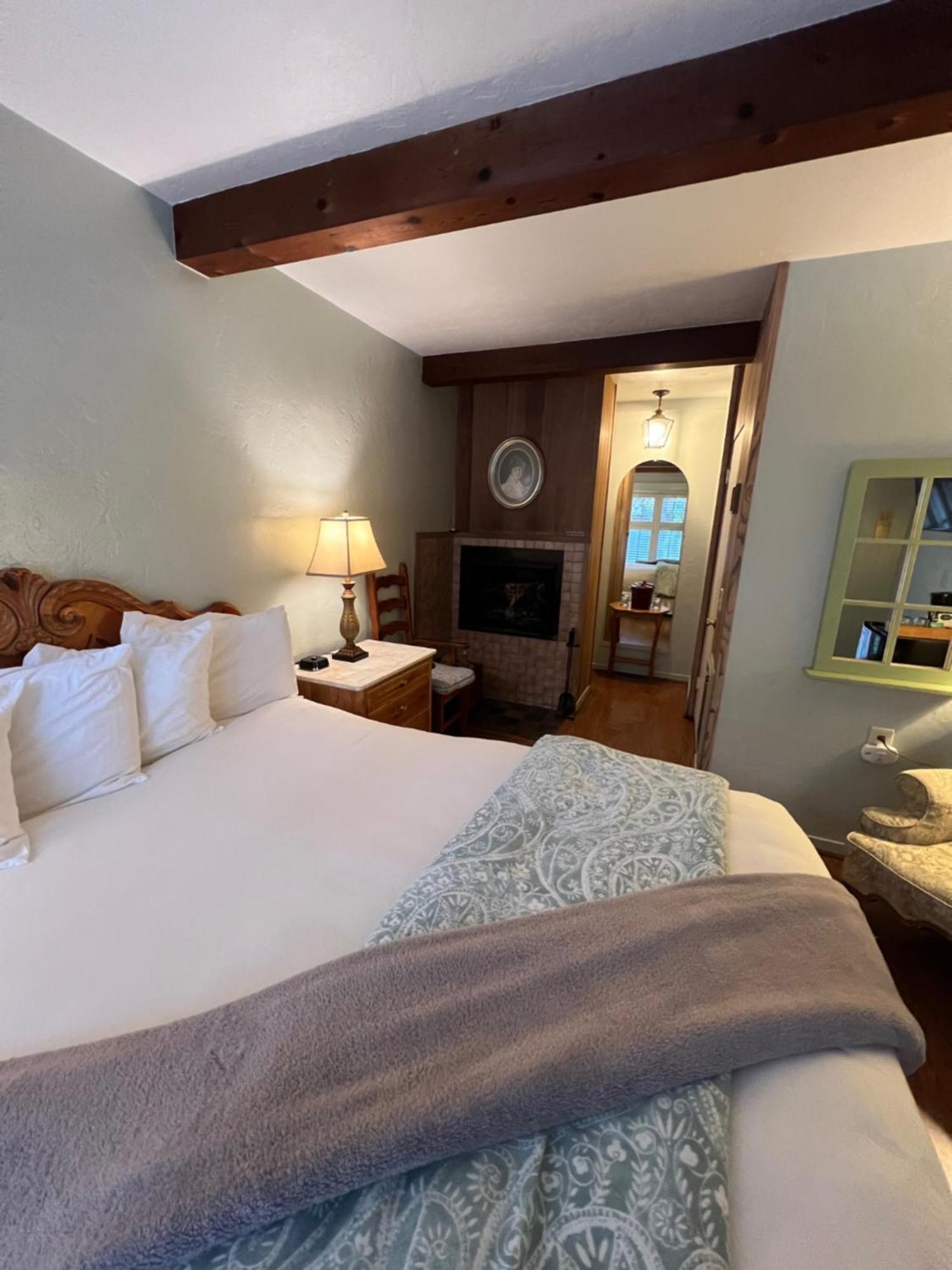 Carmel Garden Inn Zewnętrze zdjęcie