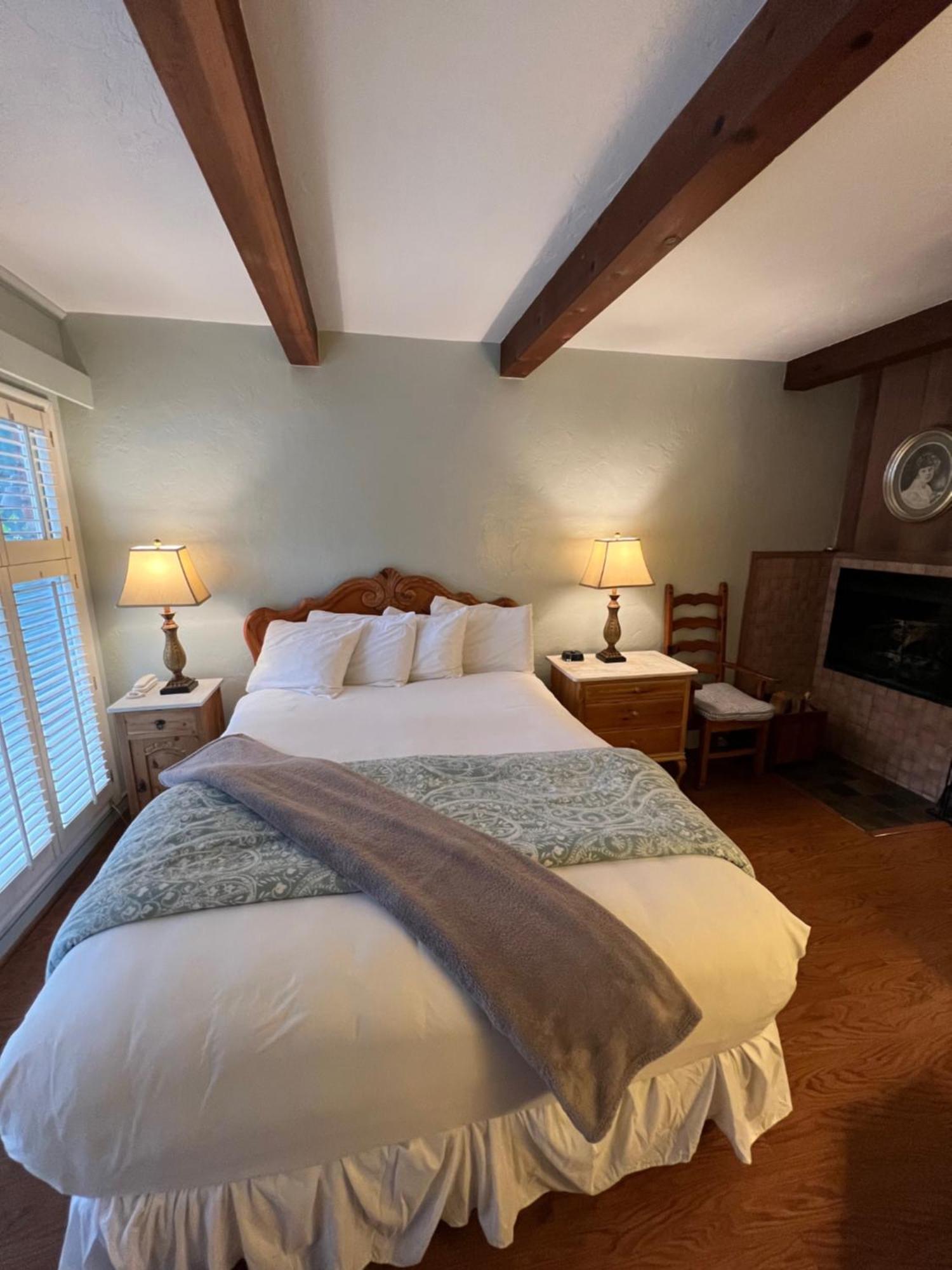 Carmel Garden Inn Zewnętrze zdjęcie